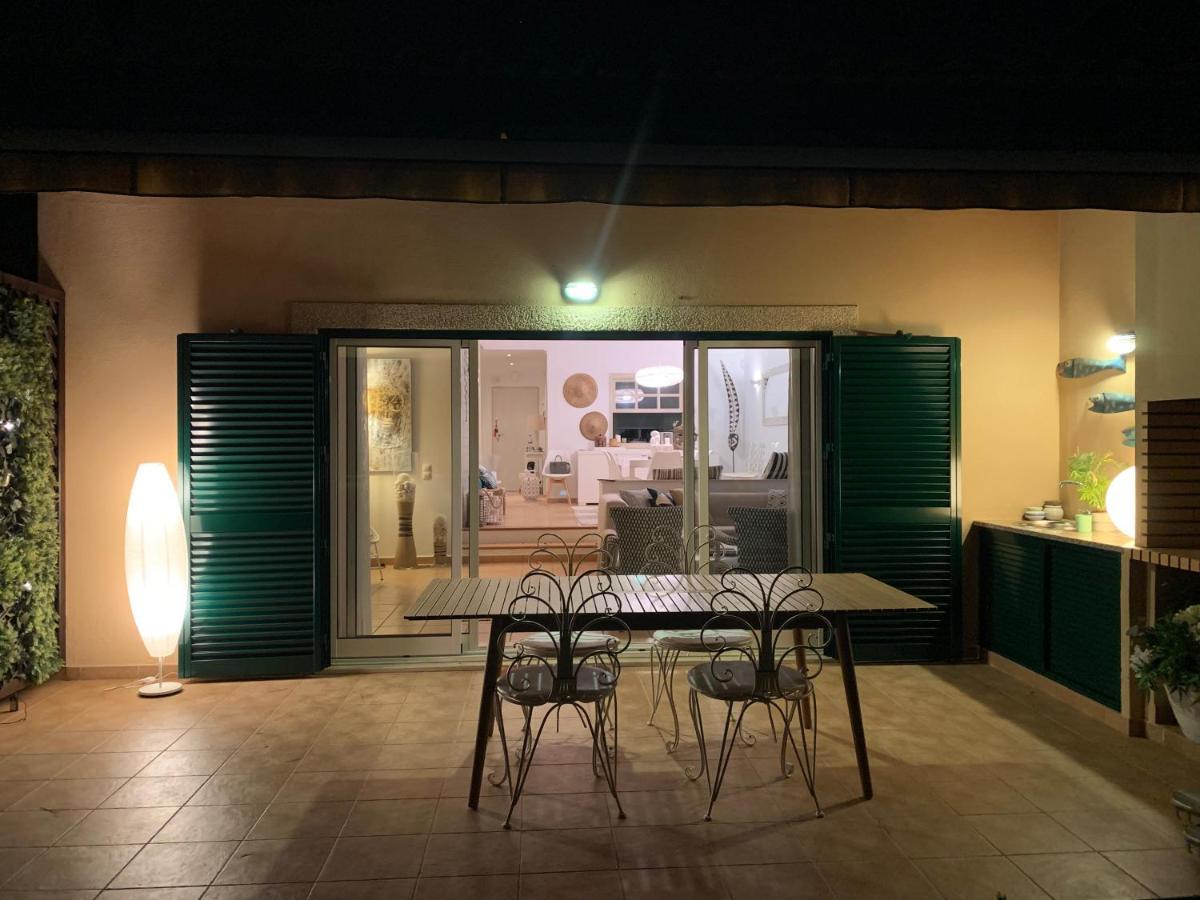 Casa De Ferias Com Piscina - Condominio Vilamouratenis Exteriör bild